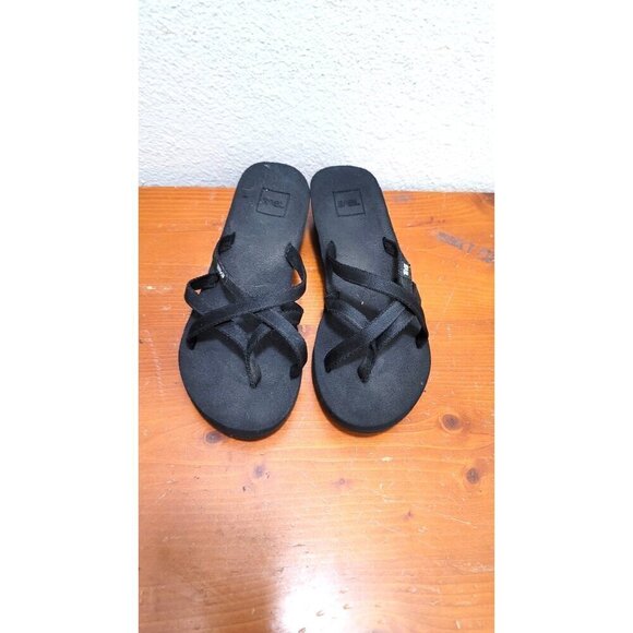 Teva Womens Black Strappy Sandals Size 8 - Picture 1 of 9